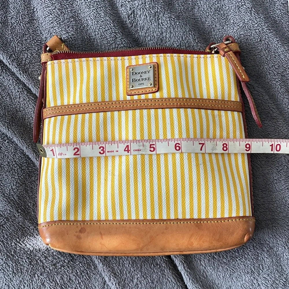 VTG 80s Dooney & Bourke Crossbody Bag Yellow & White Striped - Picture 10 of 11
